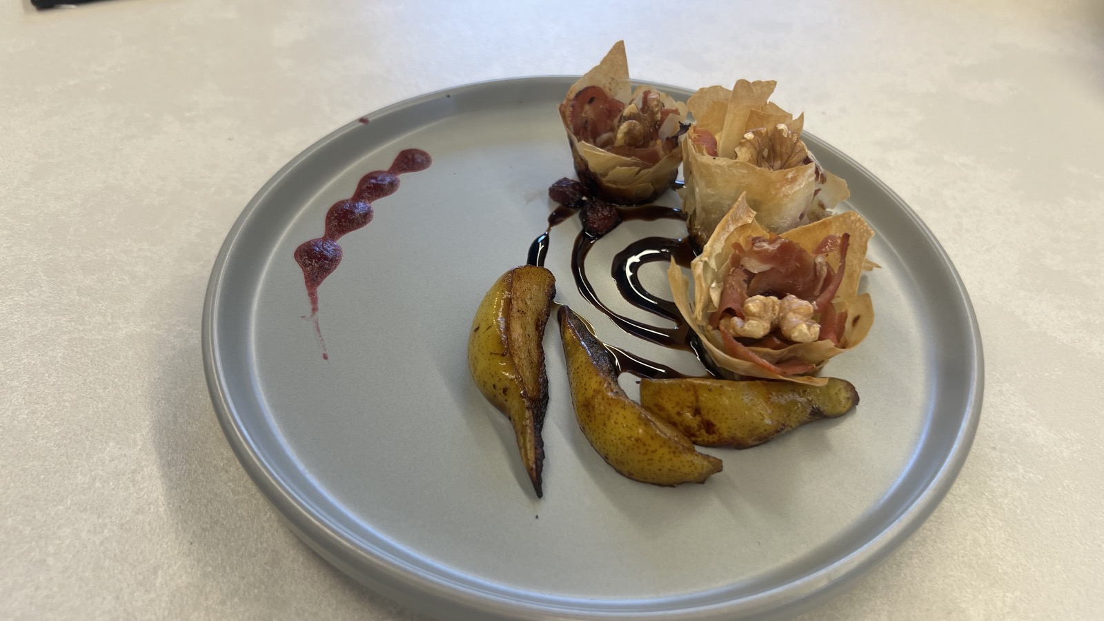 Phyllo pastry dessert